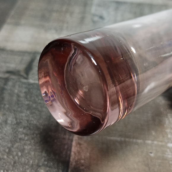 Crystal Pink Vase with a Weighted Bottom - Picture 4 of 4